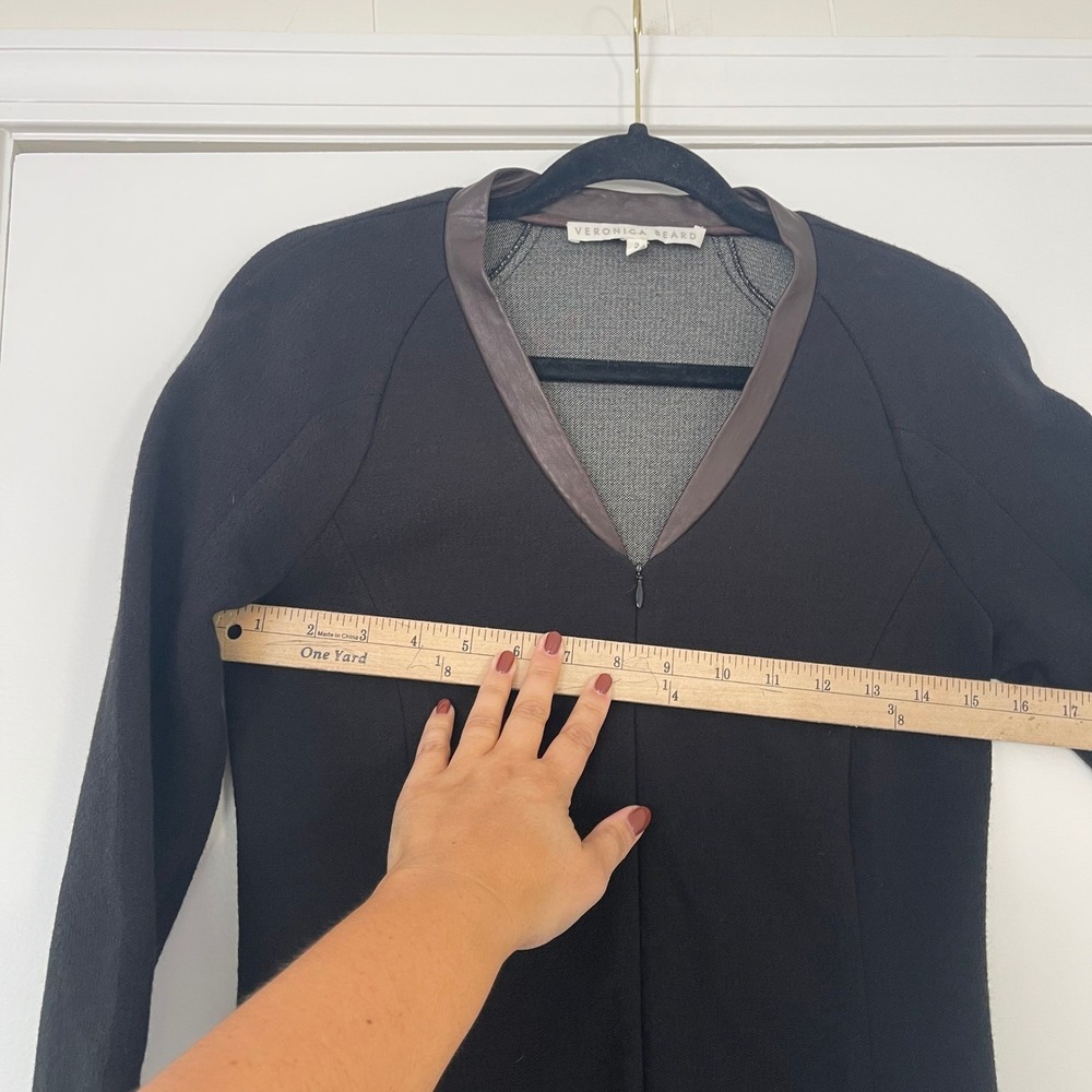 Veronica Beard Zip Front Black Dress Wool Blend Leather Trim V Neck Size 2 - Picture 8 of 9